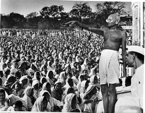 great salt march - Google Search | Mahatma gandhi, Gandhi, National ...