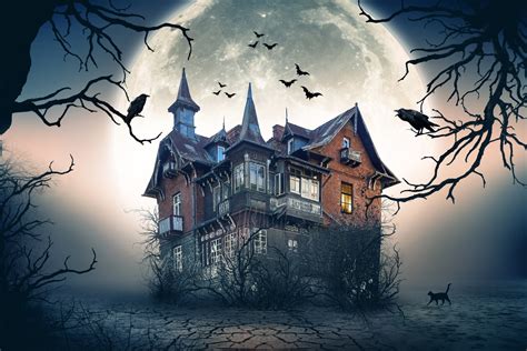 Halloween Events: Haunted Houses – Pop and Thistle