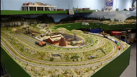 Large N Scale Gauge Train Layout of Midwest N Pioneer Model Railroad RR ...