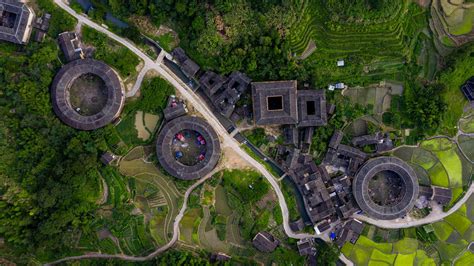 Bing image: Fujian Tulou, China - Bing Wallpaper Gallery