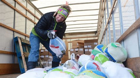 Danielson food pantry brightens Thanksgiving for needy residents