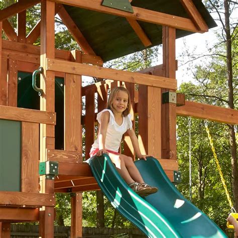 Backyard Playground and Swing Sets Ideas: Backyard Play Sets For Your Kids