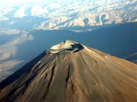 Volcan Misti. Arequipa - Perú | South america travel, South america ...