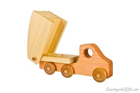 Wooden Toy Dump Truck : Countryside Gifts, LLC