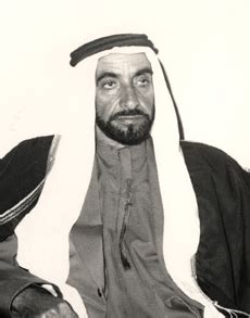 File:Sheikh Zayed with King Faisal, 1974 (cropped).jpg - Wikimedia Commons