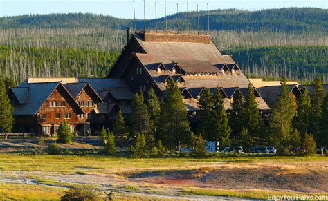 Yellowstone Park Lodging Facilities - Enjoy Your Parks