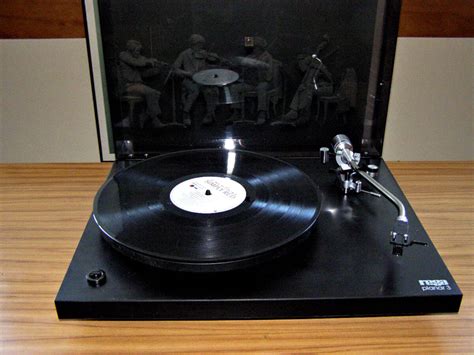 REGA Planar 3 – Vintage Audio World.com