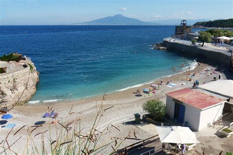 10 Best Beaches in Sorrento - What is the Most Popular Beach in ...