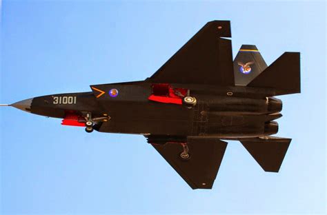 America's F-35 vs. China's J-31 Stealth Fighter (This Video Breaks It ...