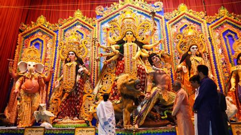 Check out 10 Durga puja pandals in Kolkata that you should definitely ...