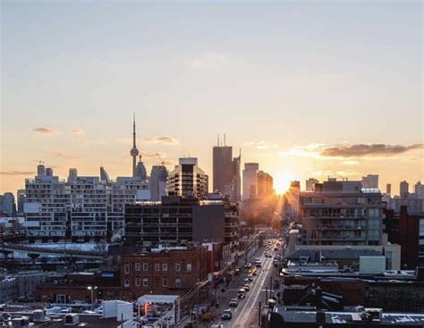 Catch The Perfect Toronto Sunset (8 Places You Can't Miss) - Indie88