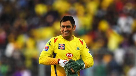 MS Dhoni's top 5 IPL moments with Chennai Super Kings - IPL 2020 ...