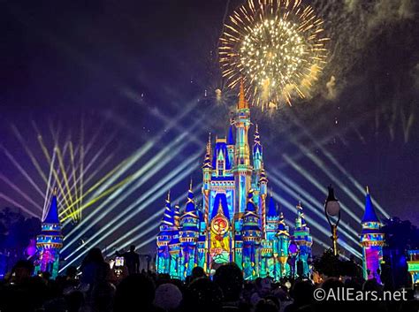 A Complete Guide to Magic Kingdom Fireworks in 2024 - AllEars.Net