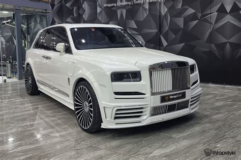 Rolls-Royce Cullinan - White Wrap | WrapStyle