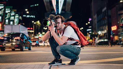 Night Street Photography Tips - Blog Photography Tips - ISO 1200 Magazine