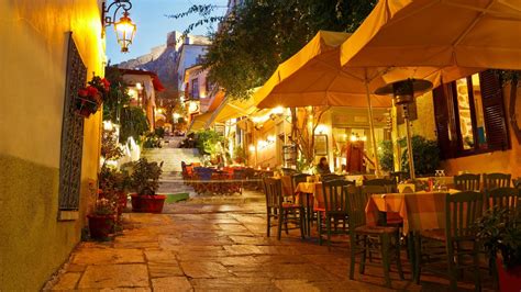 Hotels in Plaka, Athens - Find cheap Plaka hotel deals with momondo