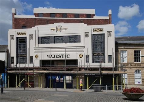 Majestic Theatre in Darlington, GB - Cinema Treasures