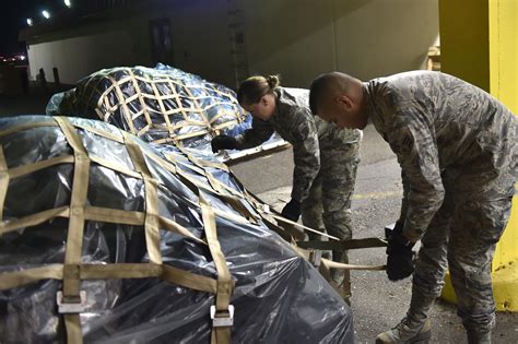 Airmen stand ready to support Hurricane Irma relief efforts > Air Force ...