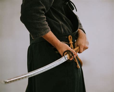 The Nodachi Sword In Japanese History - Phoenix FM