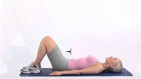 How to do a pelvic tilt lying down - YouTube