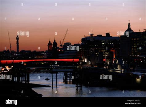 Night view of London Bridge, City of London, UK Stock Photo - Alamy