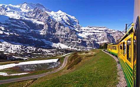 8 Spectacular Routes To See On A Grand Train Tour Of Switzerland ...