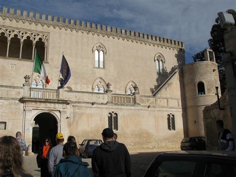 Life in Sicily: Castle Donnafugata and Ragusa