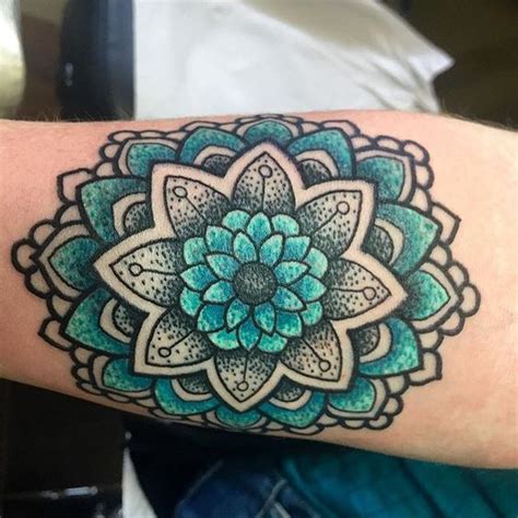 59 Dreamy Mandala Tattoos You Can't Ignore | Colorful mandala tattoo ...