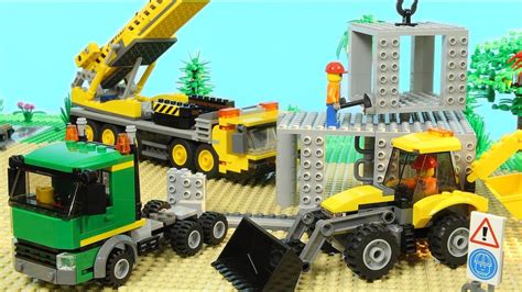 Lego Construction Site (Skyscraper Building, Mobile Crane, Excavator ...