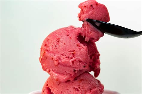 A Close-Up Shot of a Scooped Ice Cream · Free Stock Photo