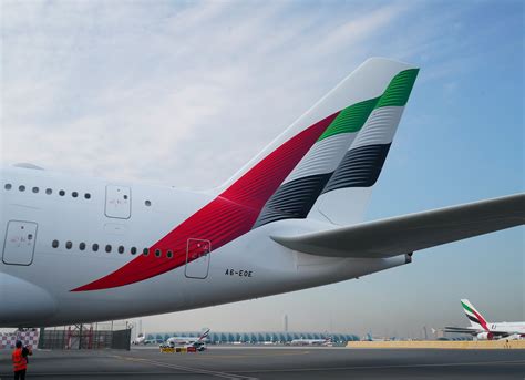 Emirates officially unveils its new livery - AeroTime