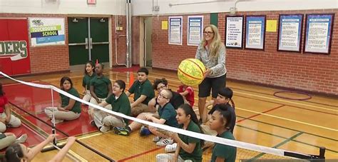 Maestra de Robert T. Hill Middle School gana premio de NBC5/SMU | The Hub