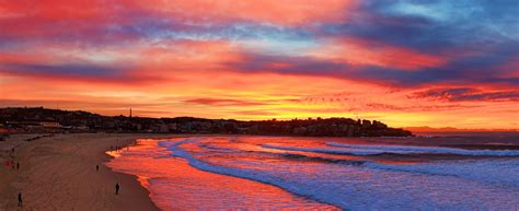 SUNRISE OVER BONDI BEACH, SYDNEY, AUSTRALIA. | Sunset beach pictures ...