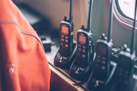 What Frequency Do Walkie Talkies Use? - RadioTechLab