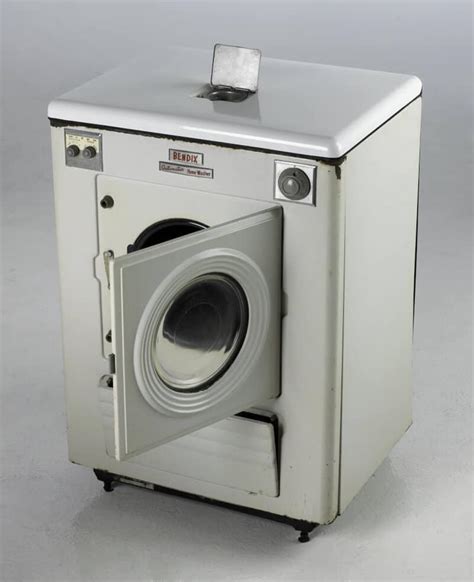 Washing Machine History and Developments Made of All Time - Avantela Home