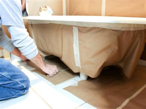 How to Refinish a Bathtub | how-tos | DIY