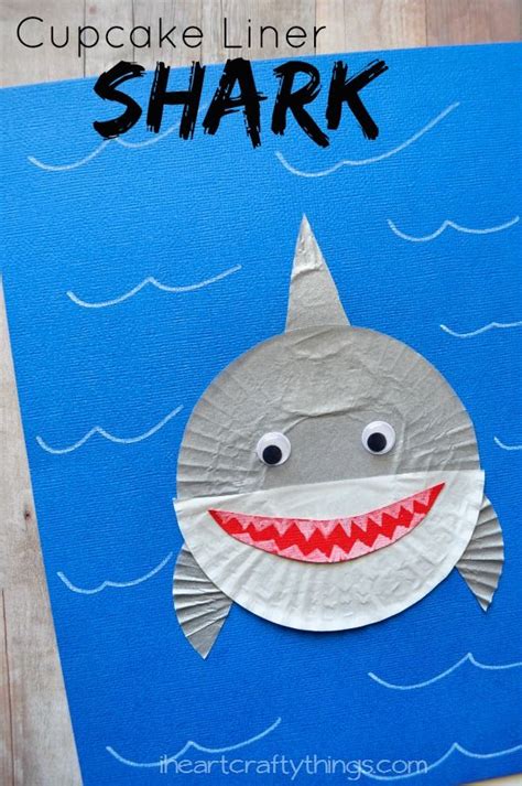 Cupcake Liner Shark Kids Craft | Trabalhos diversos | Artesanato para ...