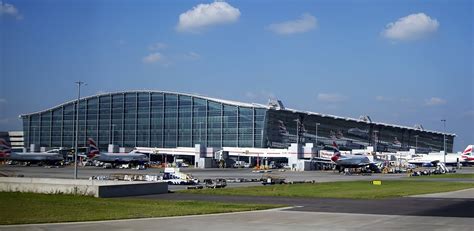 Transfert entre les aéroports Stansted, Gatwick & Luton et Londres