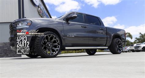 Dodge Ram with 24×12 Wheels 4P83 Gen 3 and 33x12.5x24 Tires - 4PLAY Wheels