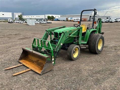 John Deere 4600 4WD Tractor Loader - Roller Auctions