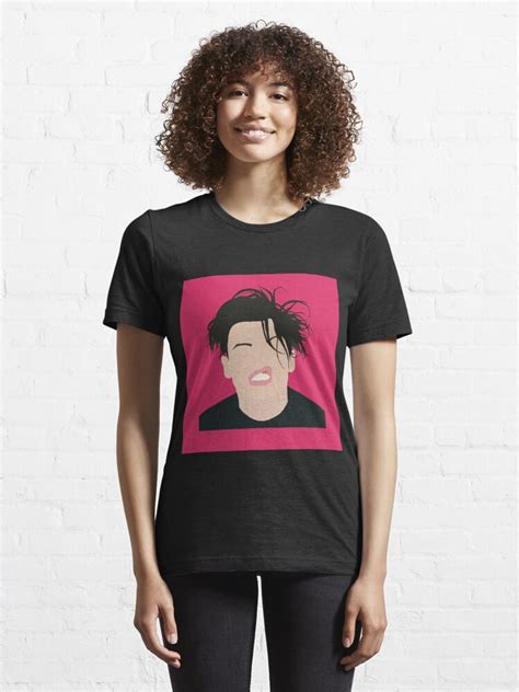 "Yungblud Minimalist Portrait Alt. Version" T-shirt for Sale by ...