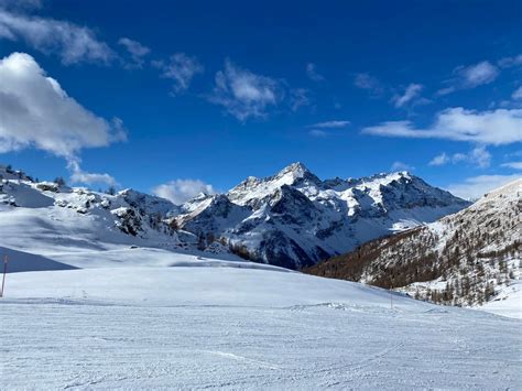 Champoluc Ski Resort | Champoluc Skiing Holidays | Ski Solutions