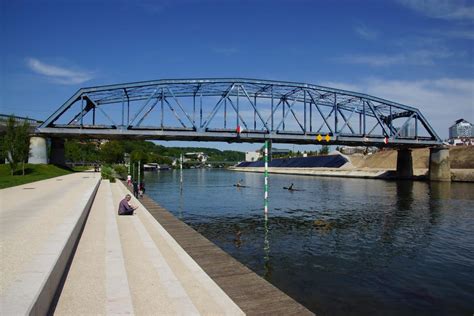 Famous Warren Truss Bridges