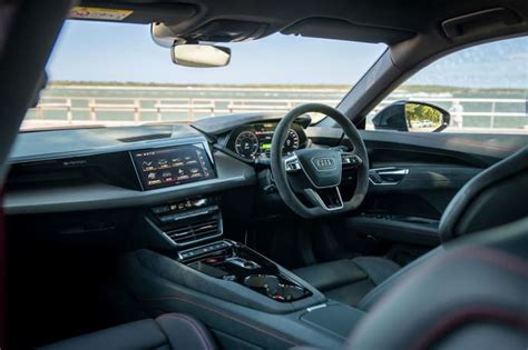 Audi e-tron GT Interior Images & Photos - See the Inside of the Latest ...