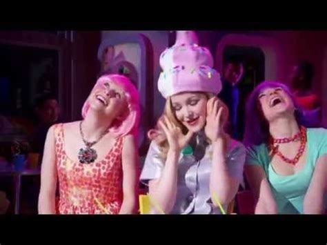 Yelado Yolo (Froyo Yolo) - Liv y Maddie - Video Musical [Castellano ...