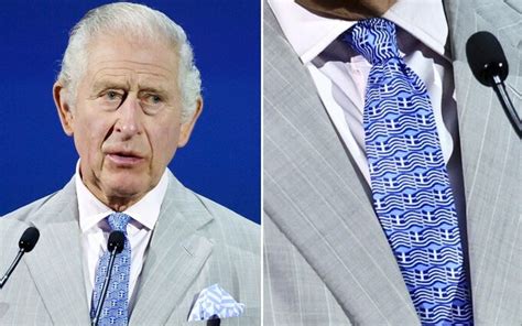 King Charles wears tie made up of Greek flags for Rishi Sunak meeting ...