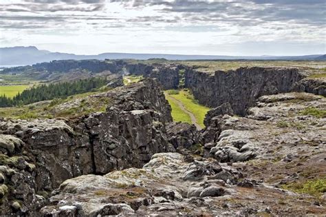 Rift valley | East Africa, Geology, Volcanic Activity | Britannica