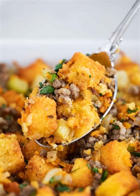 The BEST Cornbread Stuffing - I Heart Naptime