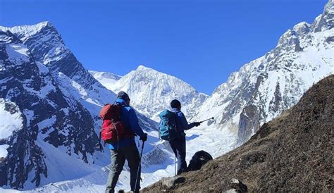 Trekking in Nepal Top Mountain Regions | Destination Iran