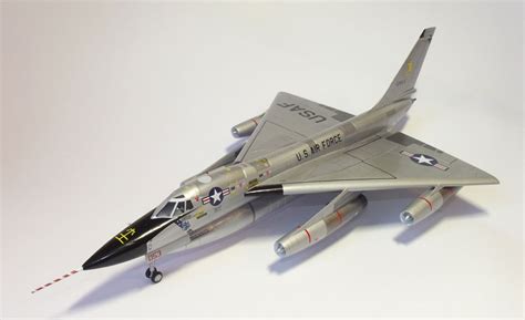 Model aircraft B-58 Hustler assembled from Italery aircraft model kit ...